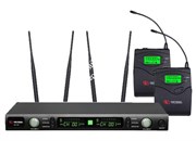 VOLTA US-102H (600-636MHZ)  Микрофонная 100-канальная радиосистема с 2 головными конденсаторным микрофоном UHF диапазона (600-636 мГц) . PLL-synthes, LCD-дисплей, True Diversity, 1 U 19" рэк. размер приемника: 480X145X45MM.В состав комплекта входит 2 петл