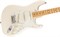 FENDER AM PRO STRAT MN OWT электрогитара American Pro Stratocaster, цвет олимпик уайт, кленовая накладка грифа - фото 72673