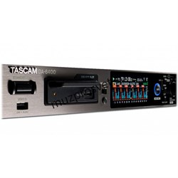 Tascam DA-6400 многоканальный рекордер 64 канала 48 kHz или  32 канала 96 kHz, запись на SSD, в комплекте AK-CC25  адаптер + TSSD-240A,  (TSSD-240A, TSSD-480A) приобретается отдельно, а также опциональные карты IF-AE16  AES/EBU, IF-AN16/OUT  ANALOG,  IF-D - фото 168706
