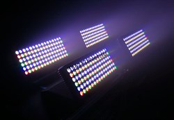 COLOR-DOQ
                Прожектор COLOR-DOQ
Аккумуляторная LED панель для архитектурных и сценических применений, 96  светодиодов RGBW по 3Вт каждый, угол раскрытия 24/36°.  Ресурс аккумулятора 9 часов при максимальной яркости вех диодов, 20 часов при м - фото 191034