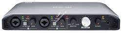 Tascam iXRTP мобильный комплект Audio/MIDI интерфейс для  iOS, MacOS and Windows, микрофон+кабель, настольная подставка и силиконовый чехол для  iXR - фото 45959
