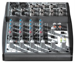 BEHRINGER 802 микшер, 2 моновхода, 2 стерео, 1 AUX-шина - фото 66007