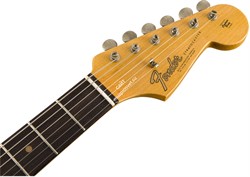 FENDER 2018 JOURNEYMAN RELIC® 1964 STRATOCASTER® - AGED OLYMPIC WHITE Электрогитара с кейсом, цвет кремовый - фото 93220