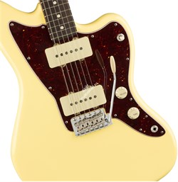 FENDER AMERICAN PERFORMER JAZZMASTER®, RW, VINTAGE WHITE электрогитара, цвет жёлтый, в комплекте чехол - фото 96616