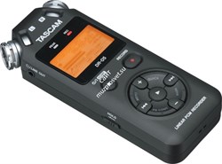 Tascam DR-05 портативный PCM стерео рекордер с встроенными микрофонами, Wav/MP3 - фото 9673